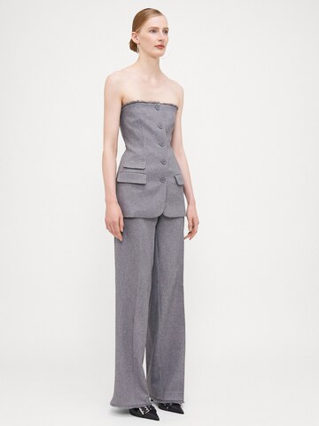 Vero Moda Tall Kamizelka do garnituru w kolorze szary