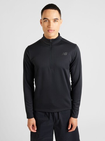 new balance Sportsweatshirt 'Essentials' in Zwart: voorkant