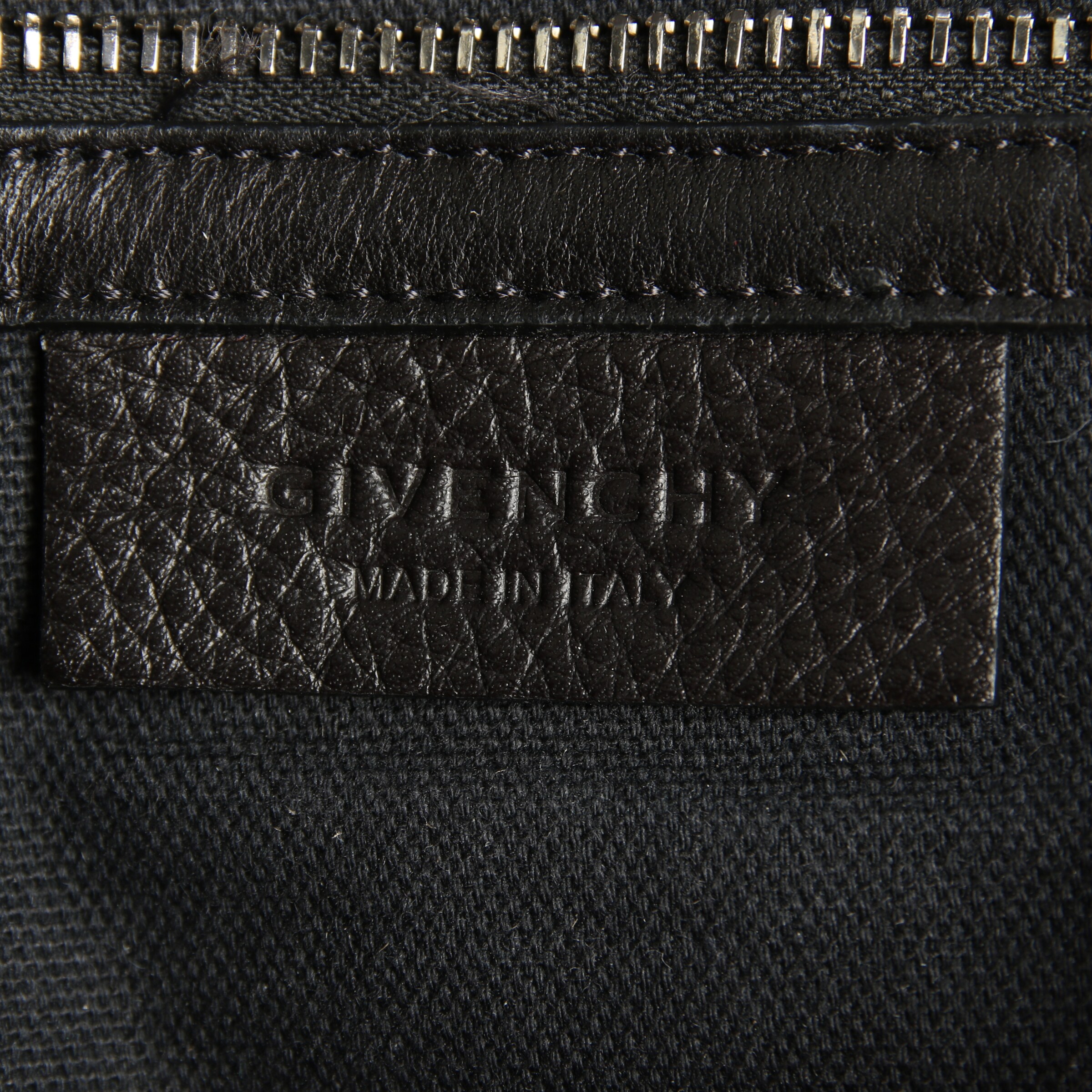 Givenchy Bag in One size in Black