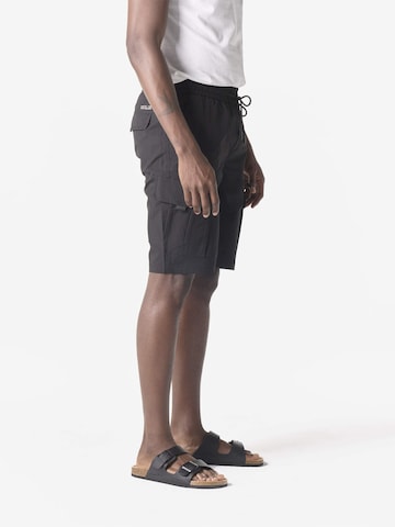 KOROSHI Regular Cargobyxa i svart