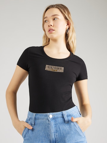 GUESS T-shirt 'STUDS' i svart: framsida