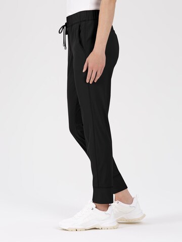 st.Ann Tapered Pants 'Roxana' in Black