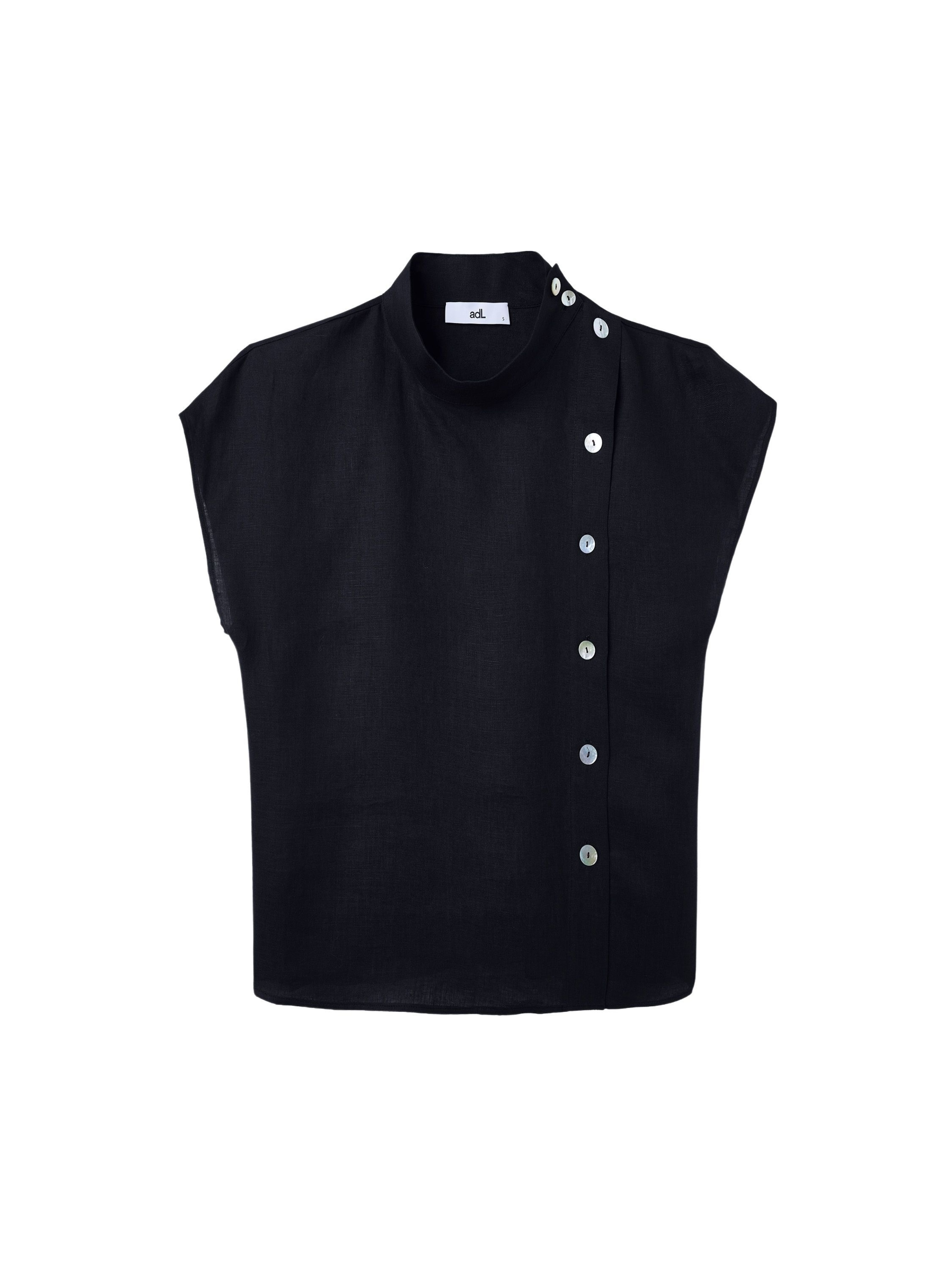 adl Shirt in Zwart: voorkant