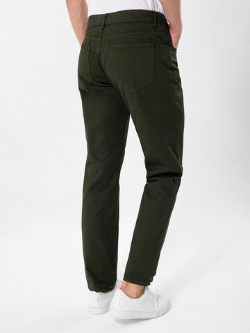 regular Pantaloni di Daniel Hills in verde