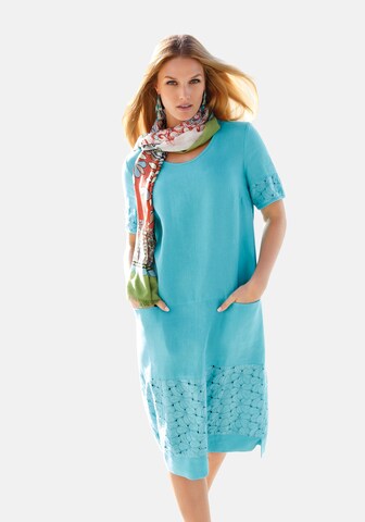 Robe d’été Anna Aura en bleu : devant