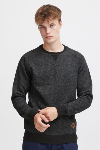 !Solid Sweatshirt in Grau: predná strana