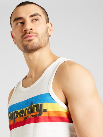 Tricou 'CALI' de la Superdry pe bej