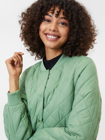 VERO MODA Jacke in Grün