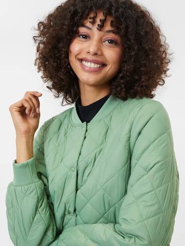 VERO MODA Between-Season Jacket in Green