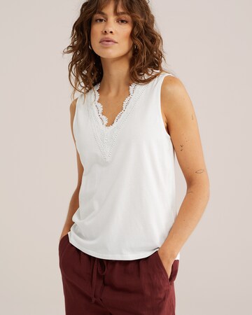 WE Fashion Toppi värissä valkoinen: etupuoli