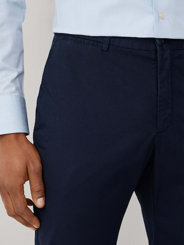 Coupe slim Pantalon chino Hackett London en bleu