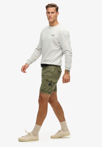 Loosefit Pantalon cargo Superdry en vert