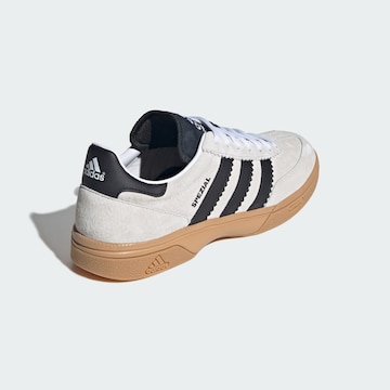 ADIDAS SPORTSWEAR - Sapatilhas baixas 'Handball Spezial' em branco