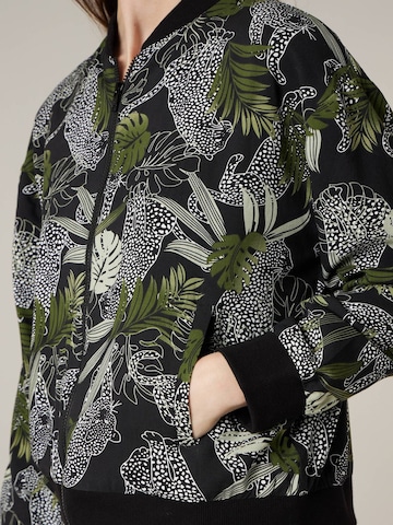 Deeluxe Between-Season Jacket 'Bealice' in Black