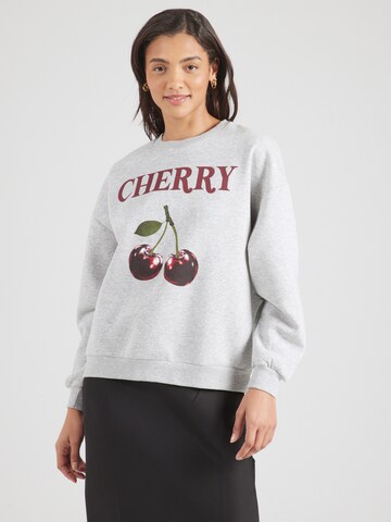 PIECES Sweatshirt 'PCFORINA' in Grey: front