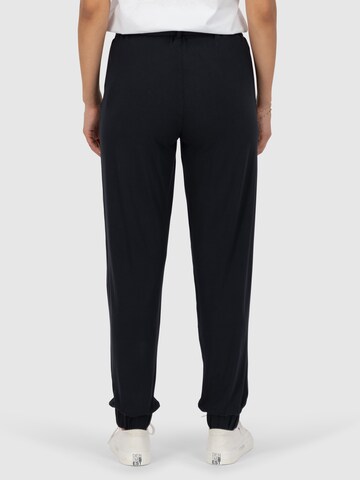 Tapered Pantaloni 'Alice' di Alife and Kickin in nero