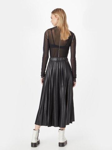 Monki Skirt in Black