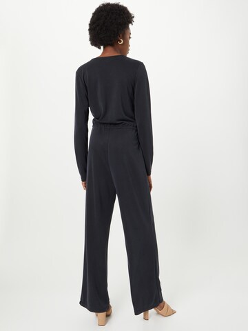 mbym Jumpsuit 'Bradlina' i svart