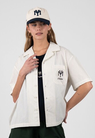 Comfort fit Camicia 'Dugout' di Prohibited in bianco