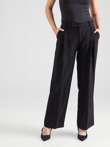 Wide leg Pantaloni con pieghe 'Spring' di Lindex in nero: frontale