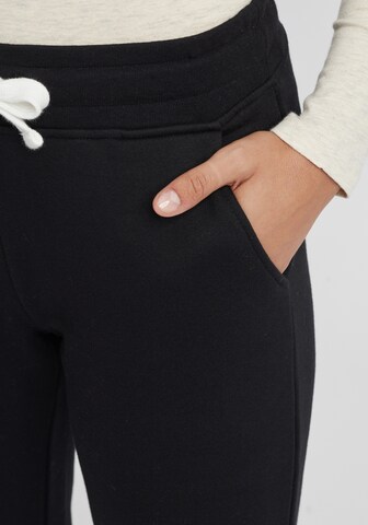 Oxmo Tapered Trousers 'Olivia' in Black