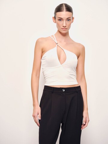Top 'Delia' di RÆRE by Lorena Rae in bianco: frontale