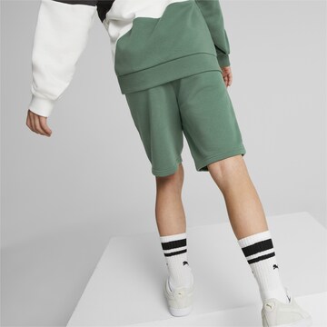 Regular Pantalon PUMA en vert