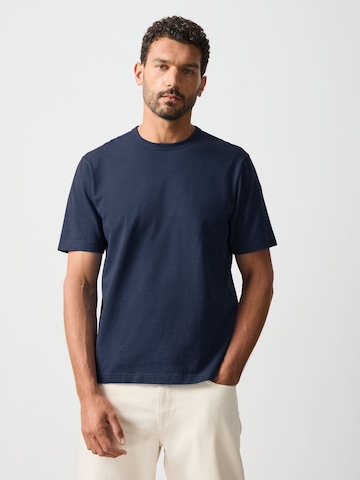 Next Shirt in Blue: front