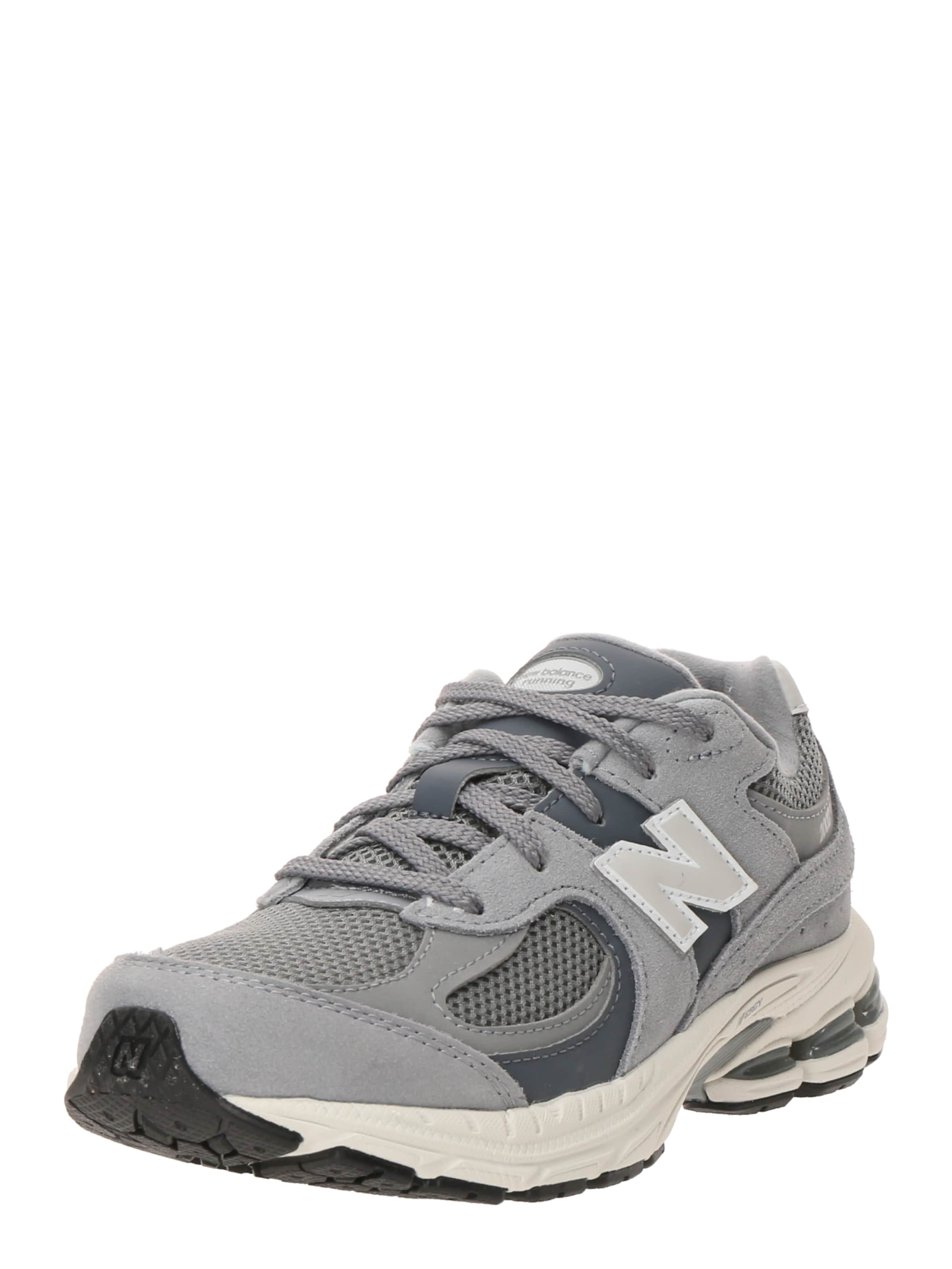new balance Кроссовки &#x27;2002&#x27; в Серый: спереди