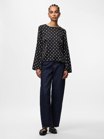 PIECES Bluse 'PCJYTTA' i sort