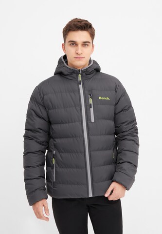BENCH Jacke in Grau: Vorderseite