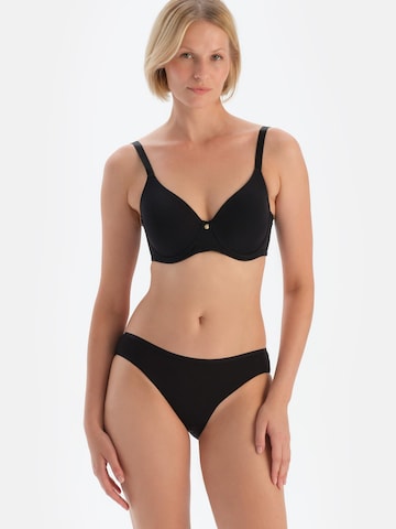 Dagi - Cueca em preto