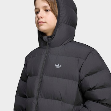 ADIDAS ORIGINALS Kurtka przejściowa w kolorze czarny