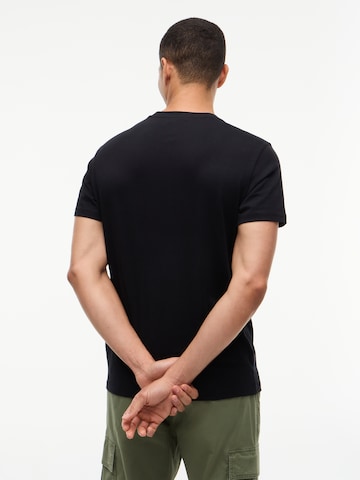 Tricou 'NYC' de la Tommy Jeans pe negru