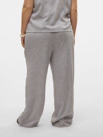 Vero Moda Curve Regular Bandplooibroek 'TAMMI' in Grijs