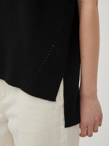 VILA Knitted vest 'Ril' in Black