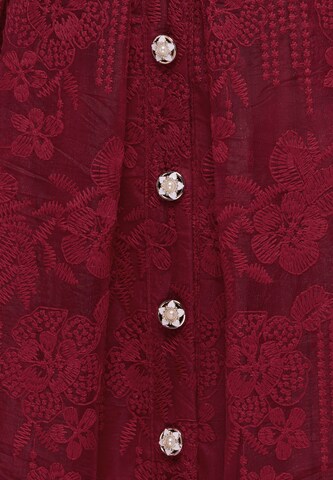 Usha Jurk in Rood