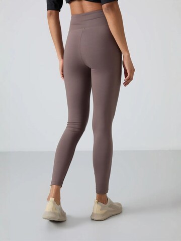 Tommy Life Slimfit Leggings in Bruin