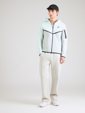 Nike Sportswear Tréning dzseki 'Tech Fleece' - zöld