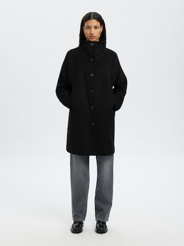 SELECTED Between-Seasons Coat 'SLFVINNI' in Black: front