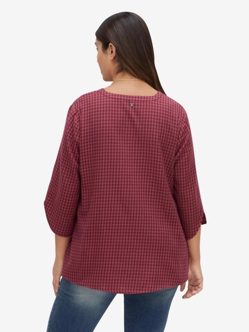 SHEEGO Tunic in Red