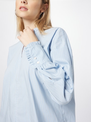 MORE & MORE - Blusa en azul