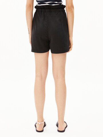 Loosefit Pantalon 'VAANNA LINO' ARMEDANGELS en noir