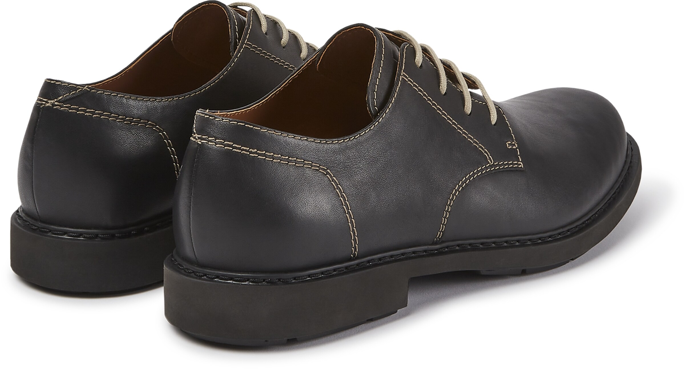 Chaussure à lacets CAMPER en noir