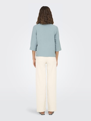 JDY Blouse in Blue