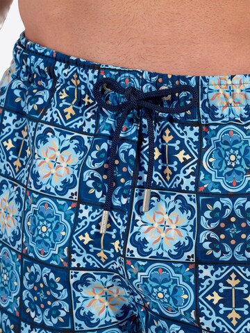 HOM Zwemshorts ' Beach Boxer Maiolica ' in Blauw