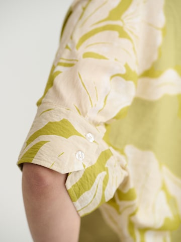 Camicia da donna 'Mara 1' di TATUUM in verde