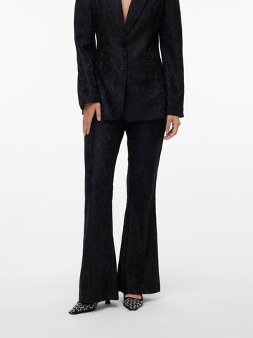 évasé Pantalon à pince 'VMScarly' VERO MODA en noir : devant
