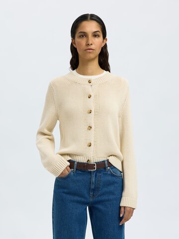 SELECTED Neuletakki 'SLFIVY' värissä beige