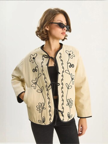 Giacca di mezza stagione di Bianco Lucci in beige